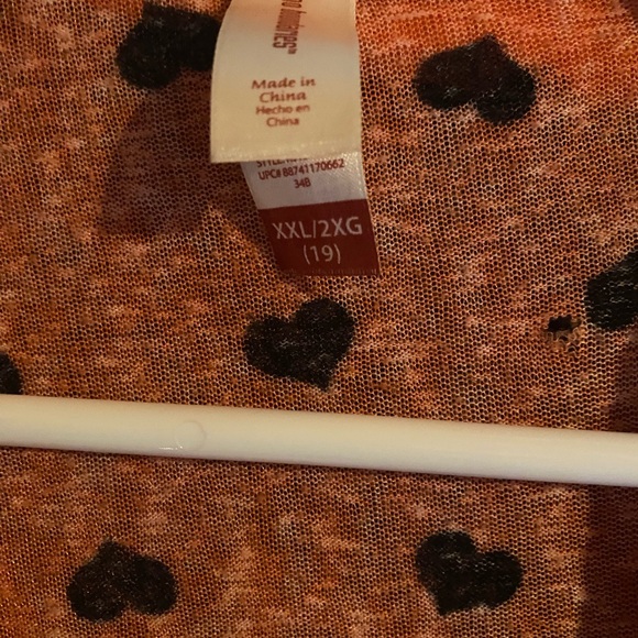 Pink Heart Patterned Button-Up Shirt - Picture 2 of 3